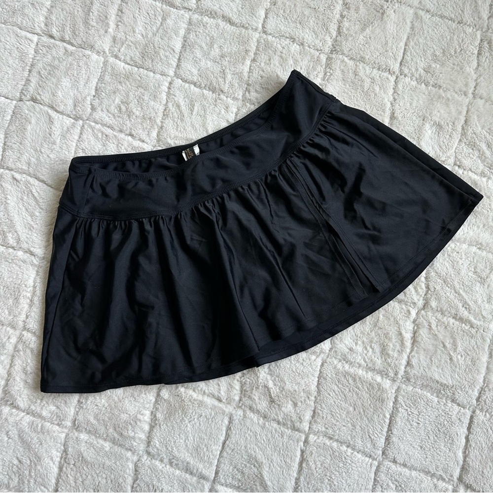 Beach Native | Black Tummy Control Swim Skirt | Size 18W - Picture 4 of 14